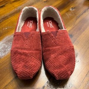 Tom’s Red Corduroy Slip-On Shoes size 7